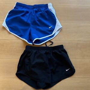 Set of 2 Nike girls running shorts - Blue and Black - S
